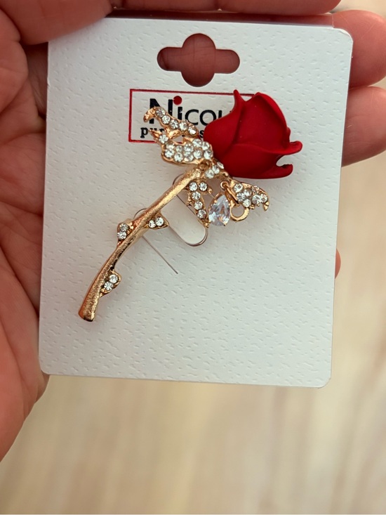 Nicole Accessories - Nicole Gold-Tone Brooch with Red Rose and Crystal Accents